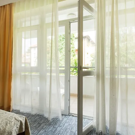 Villa Bulevar Belgrad Exteriör bild